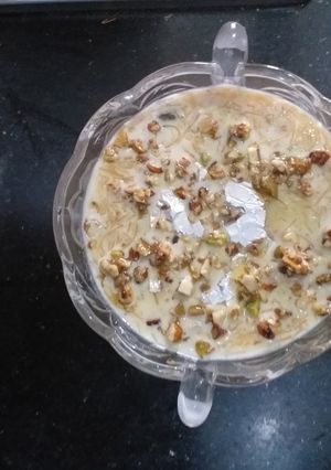 A picture of Sheer Khurma.