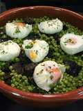 Arvejas con Prietas y huevo poche