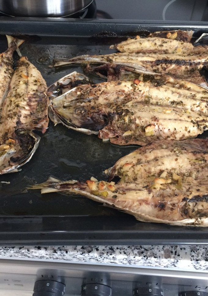 Una foto de Xurelo o jurel al Horno