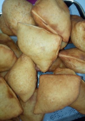 A picture of Mahamri.