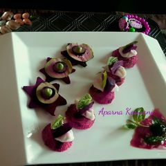 A picture of Savoury beetroot Cupcakes.