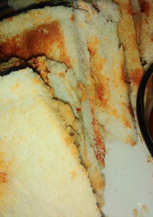 A picture of Cheese sandwich 🥪.