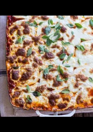 A picture of Million Dollar Spaghetti Casserole.