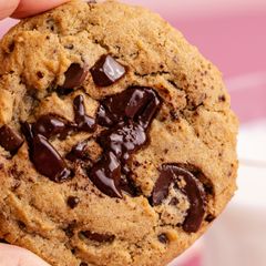 A picture of Espresso Chocolate Chip Cookies.