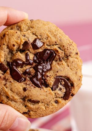 A picture of Espresso Chocolate Chip Cookies.