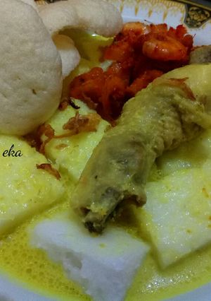Foto resep Lontong Opor Ayam ft Sambal Goreng Kentang Udang 🍗💝