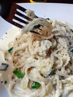 Una foto de Fideos con Crema de Queso al Verdeo