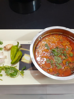 રાજસ્થાની ગટ્ટા ની સબ્જી(gatta ni sabji recipe in gujarati) રેસીપી મુખ્ય ફોટો