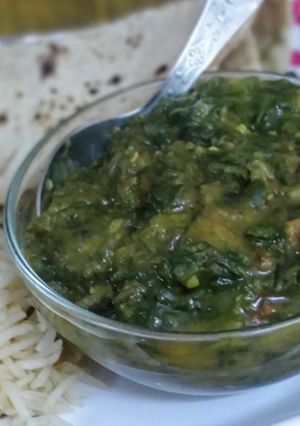 A picture of Palak dal.