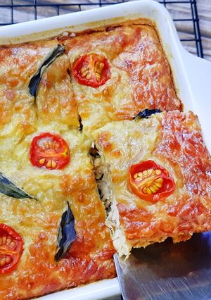 A picture of Cheesy Chicken Casserole.