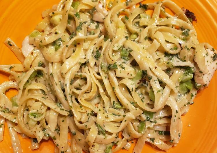 How to Make Perfect Green Onion Alfredo