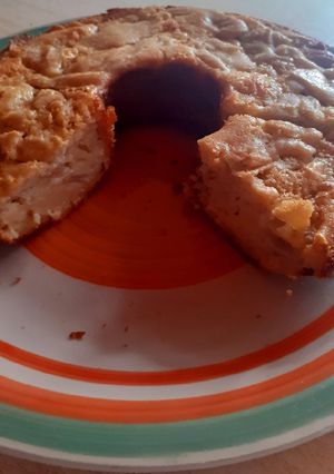 Una foto de Torta de manzana cremosa🍎