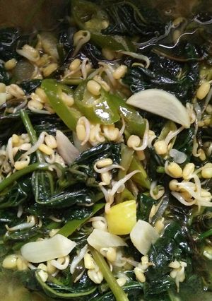 Foto resep Oseng Pucuk Daun Ubi Jalar with Taoge