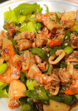 Foto resep Tumis cumi asin cabai hijau🦑