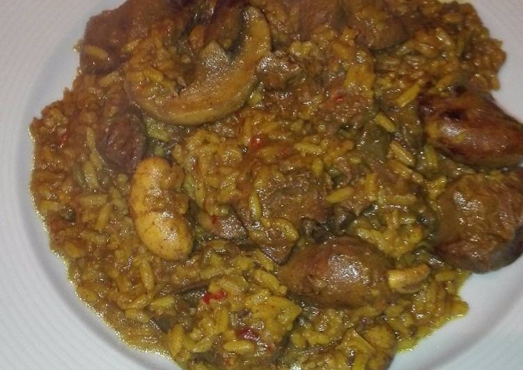 Arroz Con Menudo De Pollo De Campo Y Champiñones Receta De Mari Ramos Cookpad