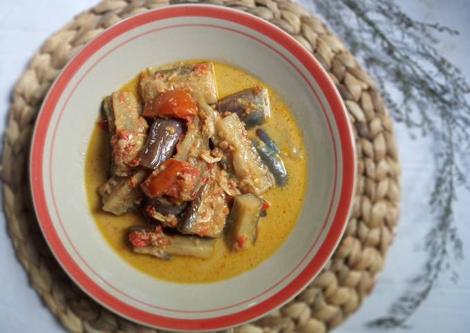 Resep Terong Santan 😋 Pedas Gurih Oleh Meieka Cookpad