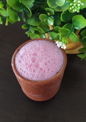 বীটের লস্যি(beeter lassi recipe in Bengali) রেসিপির প্রধান ছবি
