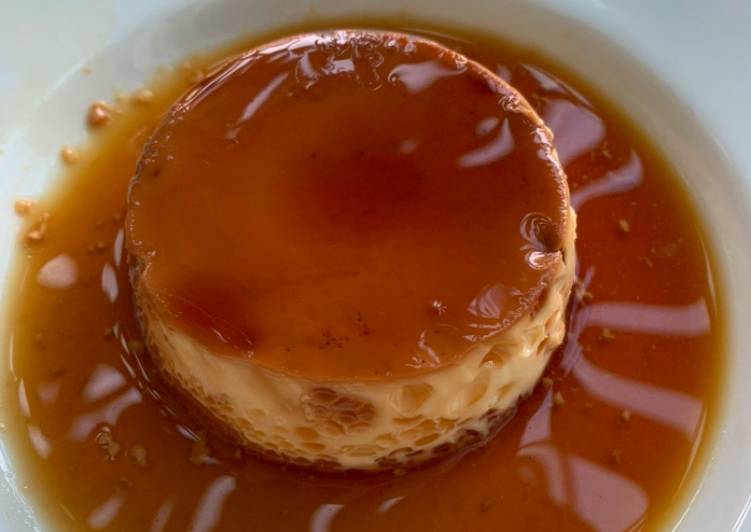 Custard caramel pudding