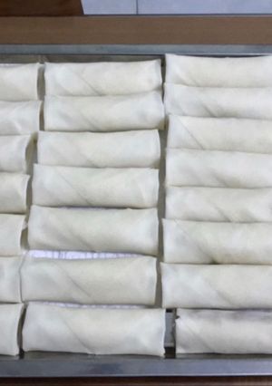 Hình của món Chả giò nhân thịt.