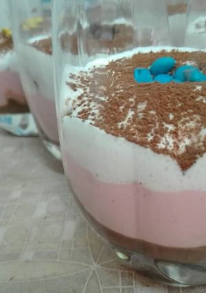 صورة لوصفة حلى اوريو الذهبي بالكاسات