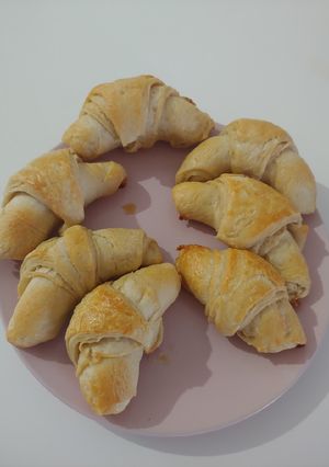 Una foto de Masa para medialunas o bizcochos