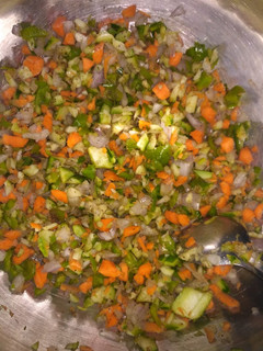 મિક્સ વેજ સલાડ(Mix Veg Salad Recipe In Gujarati) રેસીપી મુખ્ય ફોટો