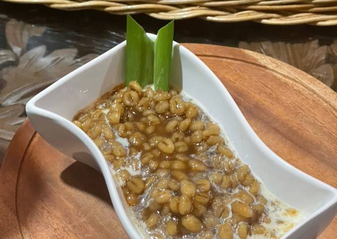 Resep Bubur Jali gula merah oleh Dewix Donce - Cookpad