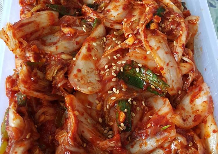 Fresh kimchi /geotjeori