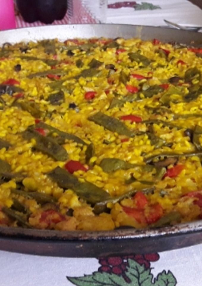 Una foto de Paella de verduras