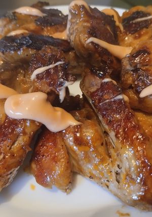 Una foto de Alitas de pollo en salsa agridulce express🍗🍅🍯