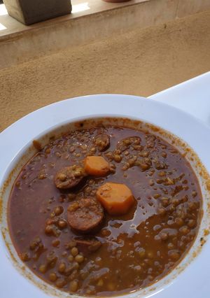 Una foto de Lentejas con verduras al curry. Cecotec mambo