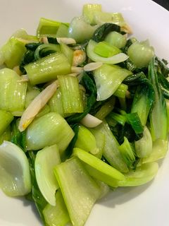蒜炒青江菜（爽脆口感葉子不爛） 的食譜成品照片
