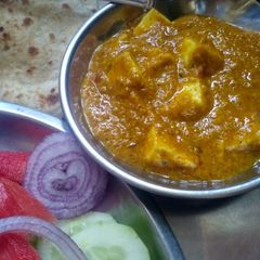 A picture of Shahi paneer.