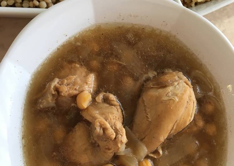 مــغربية بالدجاج