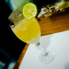 Easy, simple and delicious lemonade recipe A picture of Easy, simple and delicious lemonade recipe.