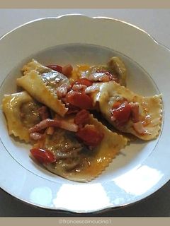 Foto di Tortelli radicchio e speck