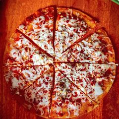 Mixed Sauce Cheese Khakra A picture of Mixed Sauce Cheese Khakra.