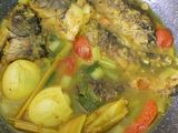Ikan mas Asam Pedas