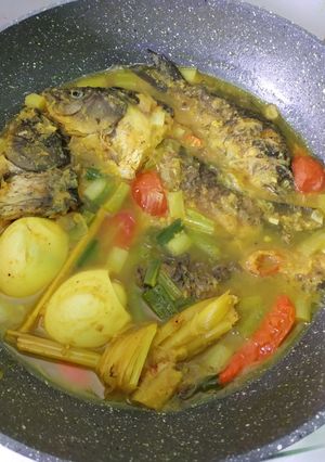 Foto resep Ikan mas Asam Pedas