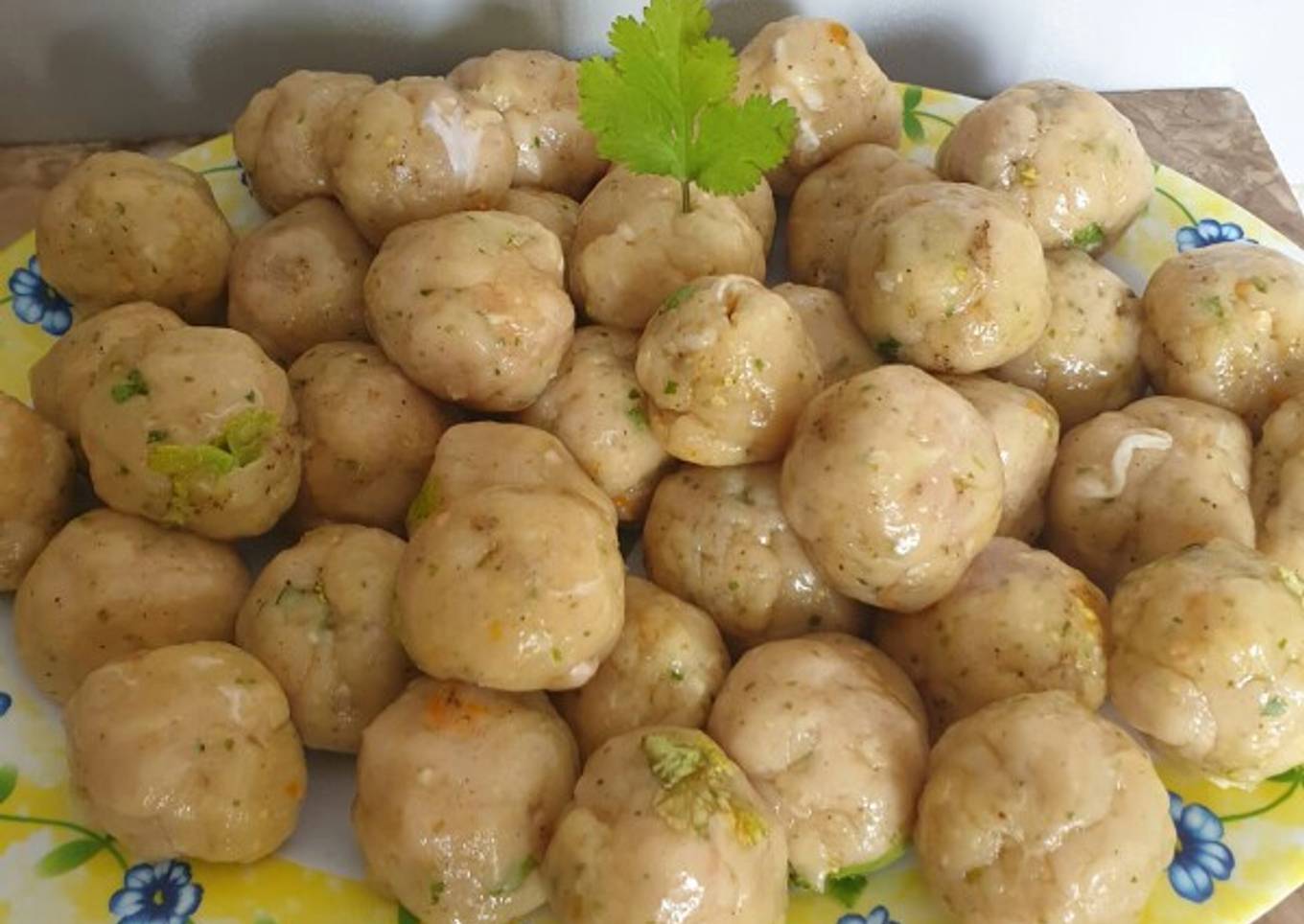 Albóndigas caseras de carne de pavo y pollo para guisar o freír