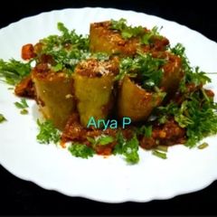 A picture of Stuffed snake gourd (Bharava padaval).