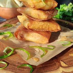 A picture of Cheezy veggies box patties.