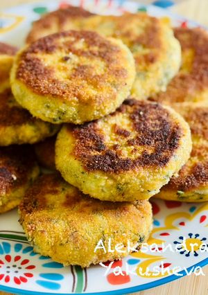 A picture of Fishcakes made according to my Scottish grandmother's recipe.