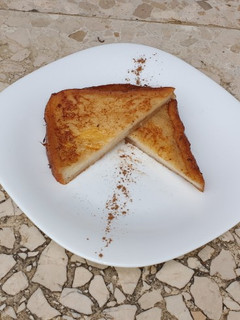 Una foto de Torrijas de leche y anís