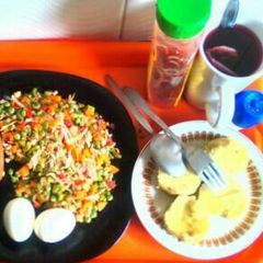 A picture of BOILED EGGS,SAUSEGE,sweet potatos AND TEA.