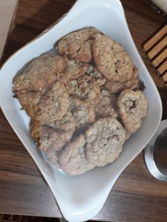 عکسی از دستور شیرینی پفکی گردویی