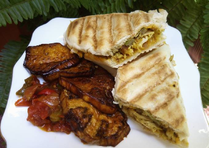 Recette Savoureux Panini shawarma accompagné de légumes d'été ❤
