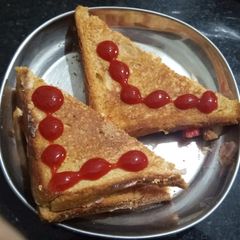 A picture of Tofu vegetables sandwich.