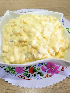Sajtos kukoricasaláta recept fotója