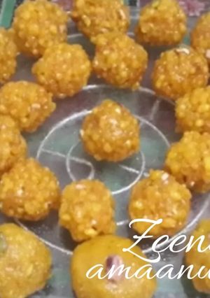 A picture of Boondi and Motichoor Laddoos.